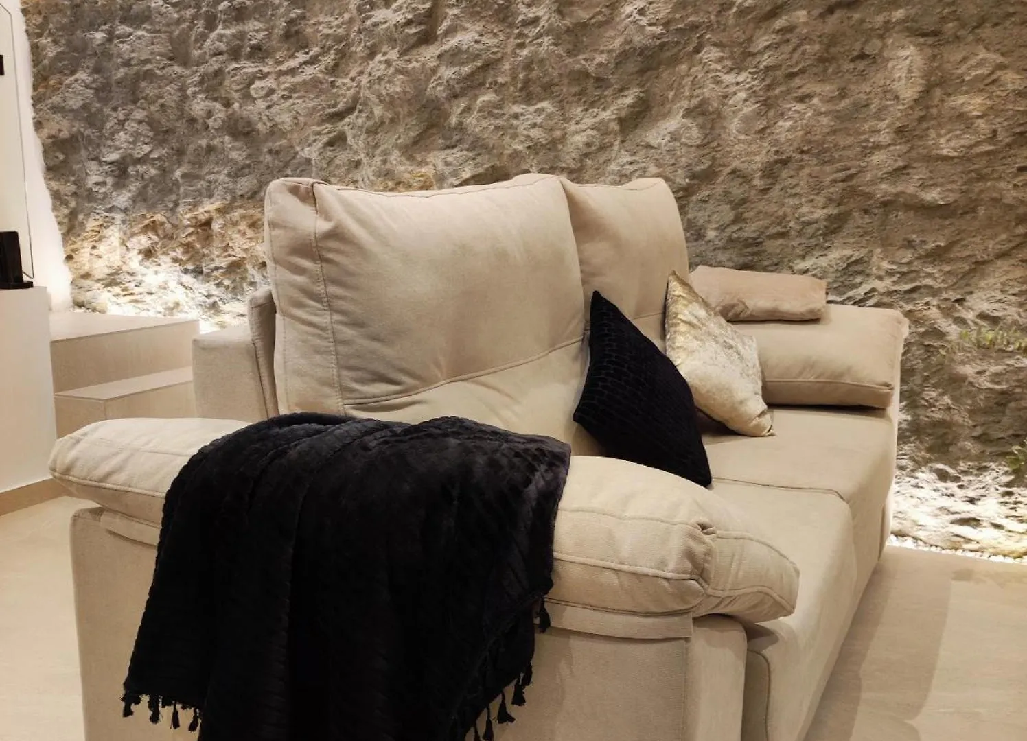 Casa Cueva Un Rinconcito En Setenil Setenil De Las Bodegas 0*,  Spanien