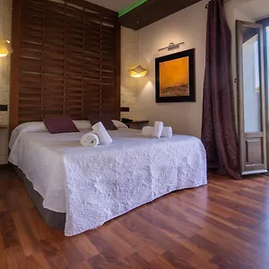 2* Hotell De Setenil