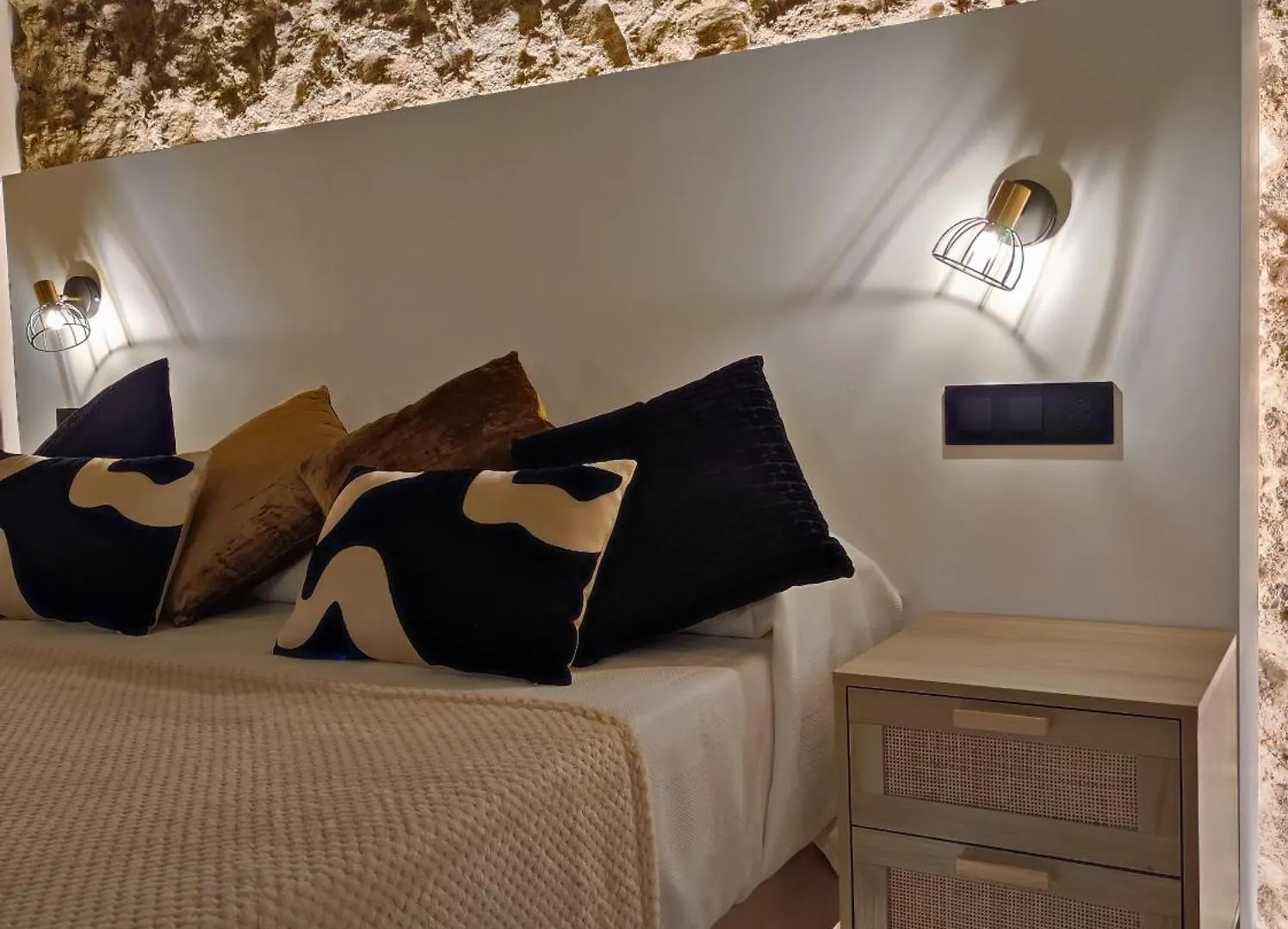 Casa Cueva Un Rinconcito En Setenil Setenil De Las Bodegas Spain